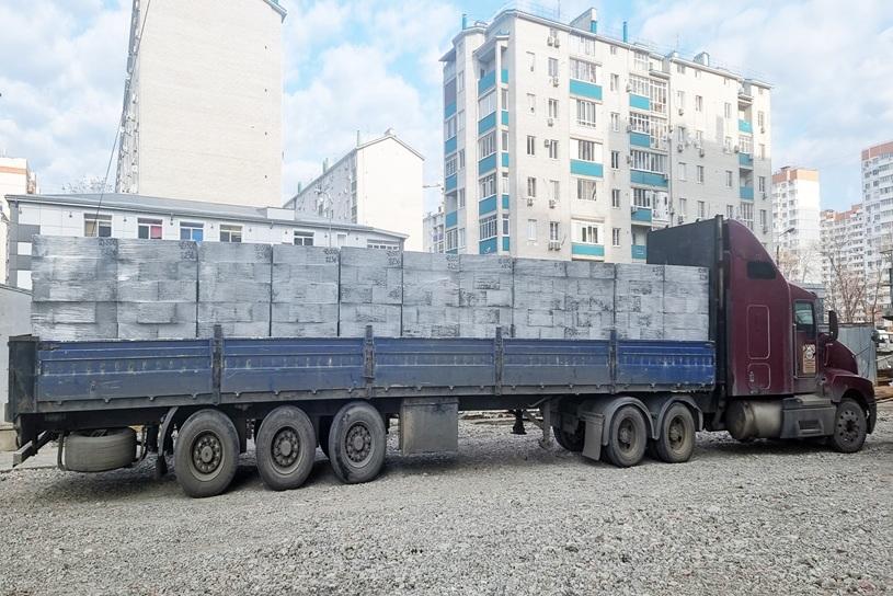 Доставка полистиролбетона длинномером по России